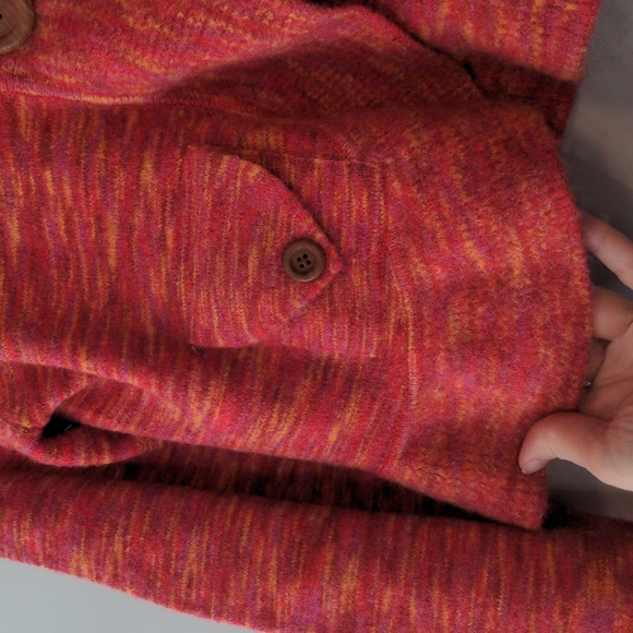 RUFFLE Cardigan🩷🧡 - Picture 8 of 14